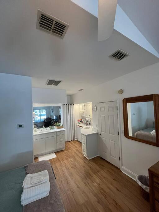 Beautiful Newly Remodeled Mini Suite At Sea Trail Resort Sunset Beach Buitenkant foto